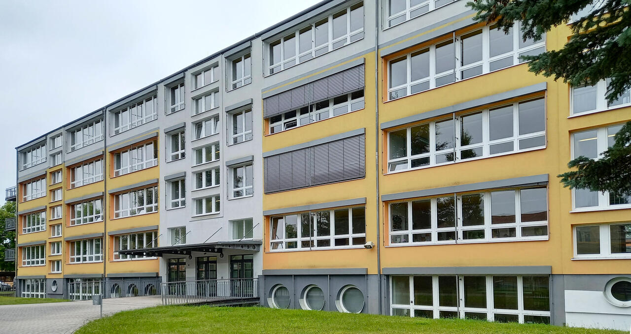 Bild vergr&ouml;&szlig;ern: Schulgebäude OS Templin